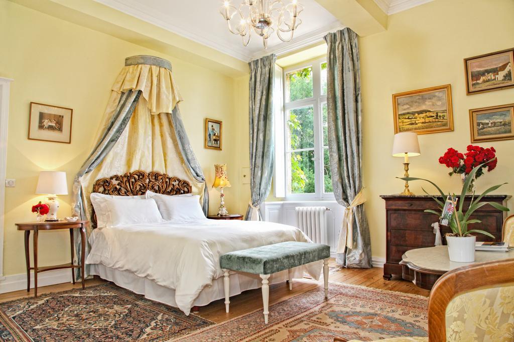 Chateau Lamothe Du Prince Noir - B&B Saint-Sulpice-et-Cameyrac 객실 사진